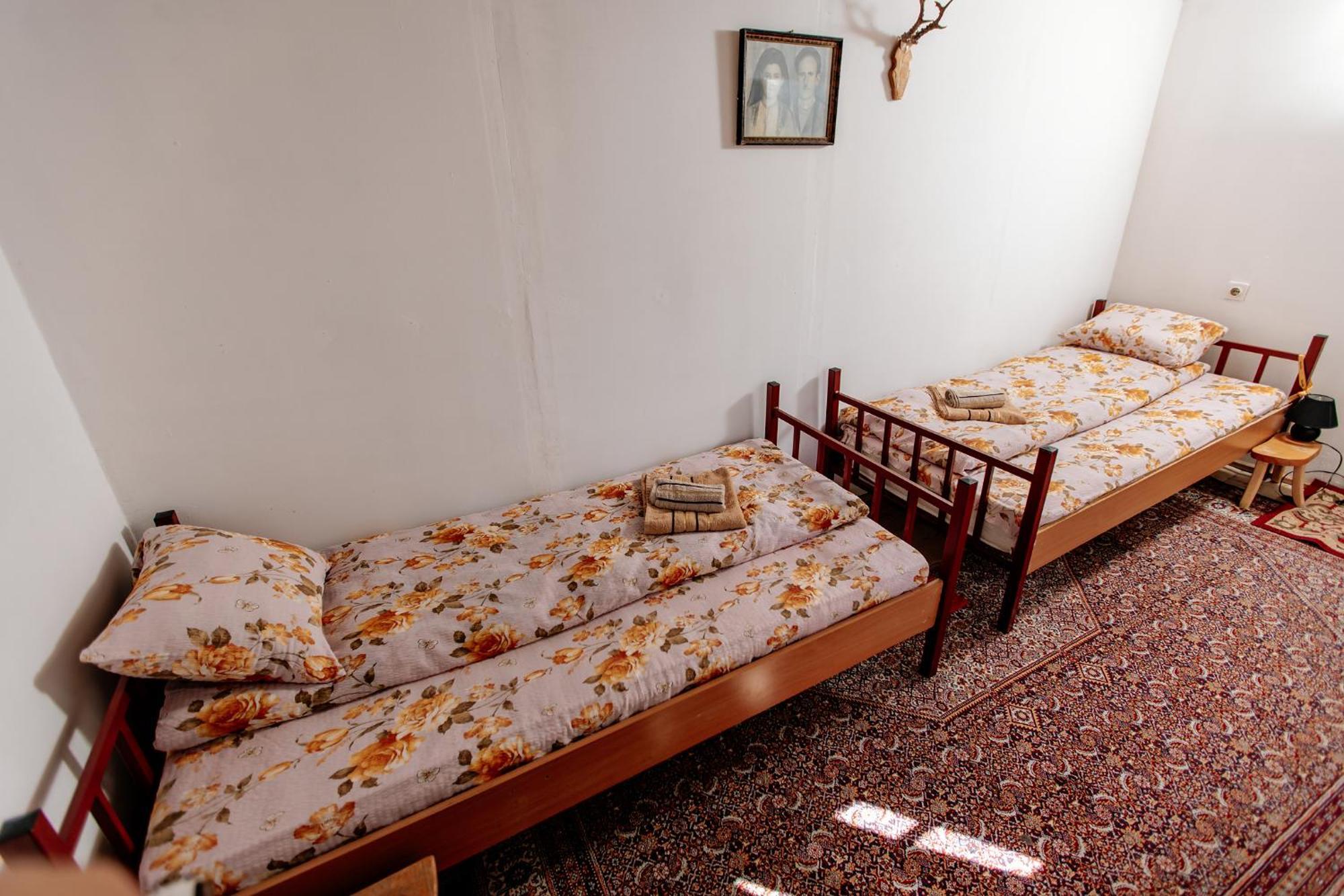 Household Uscumlic - Oaza Mira Bed & Breakfast Plužine Dış mekan fotoğraf